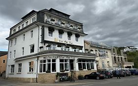 Hotel Whiteswan